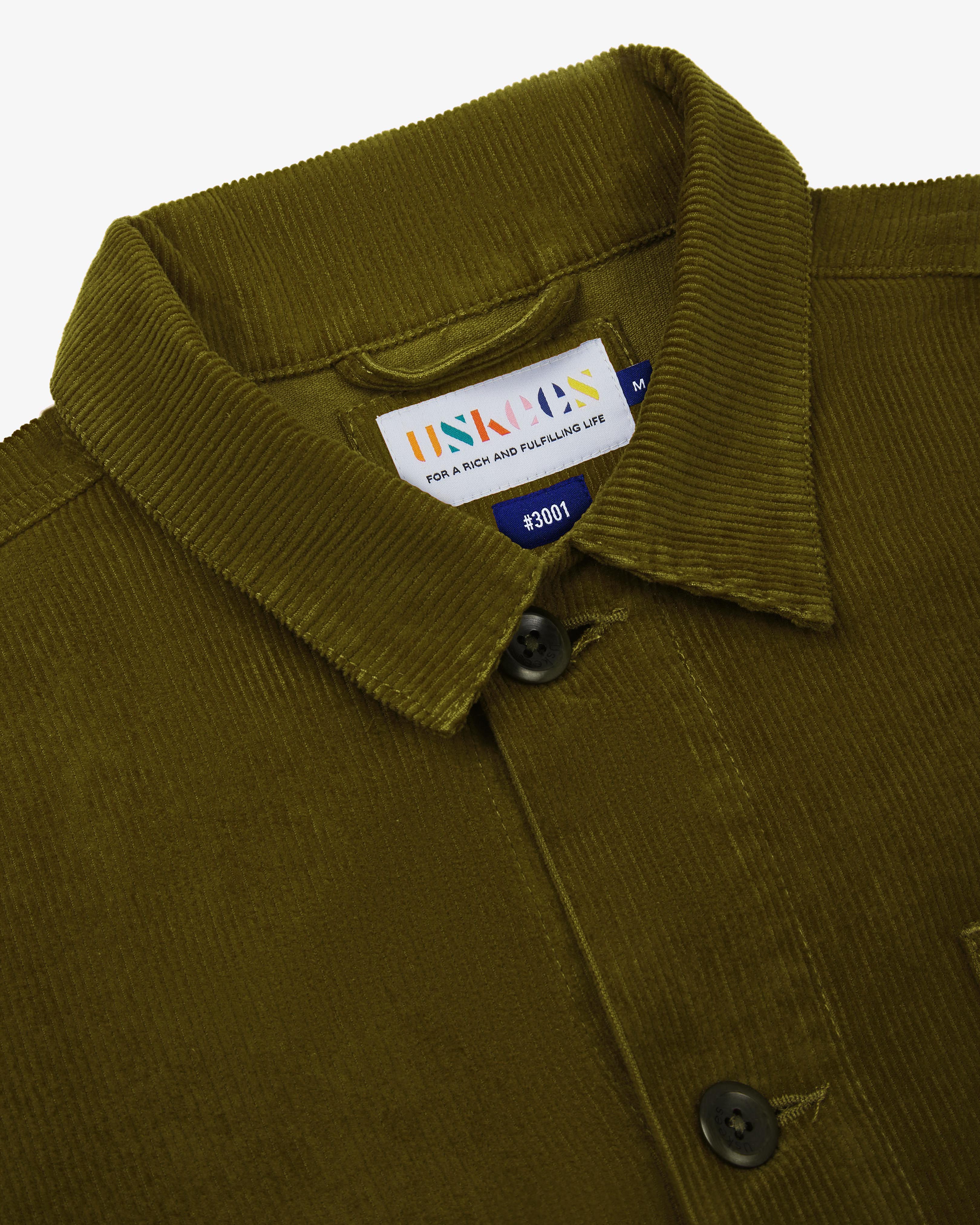 3001 Cord-Overshirt mit Knöpfen – Waldgrün