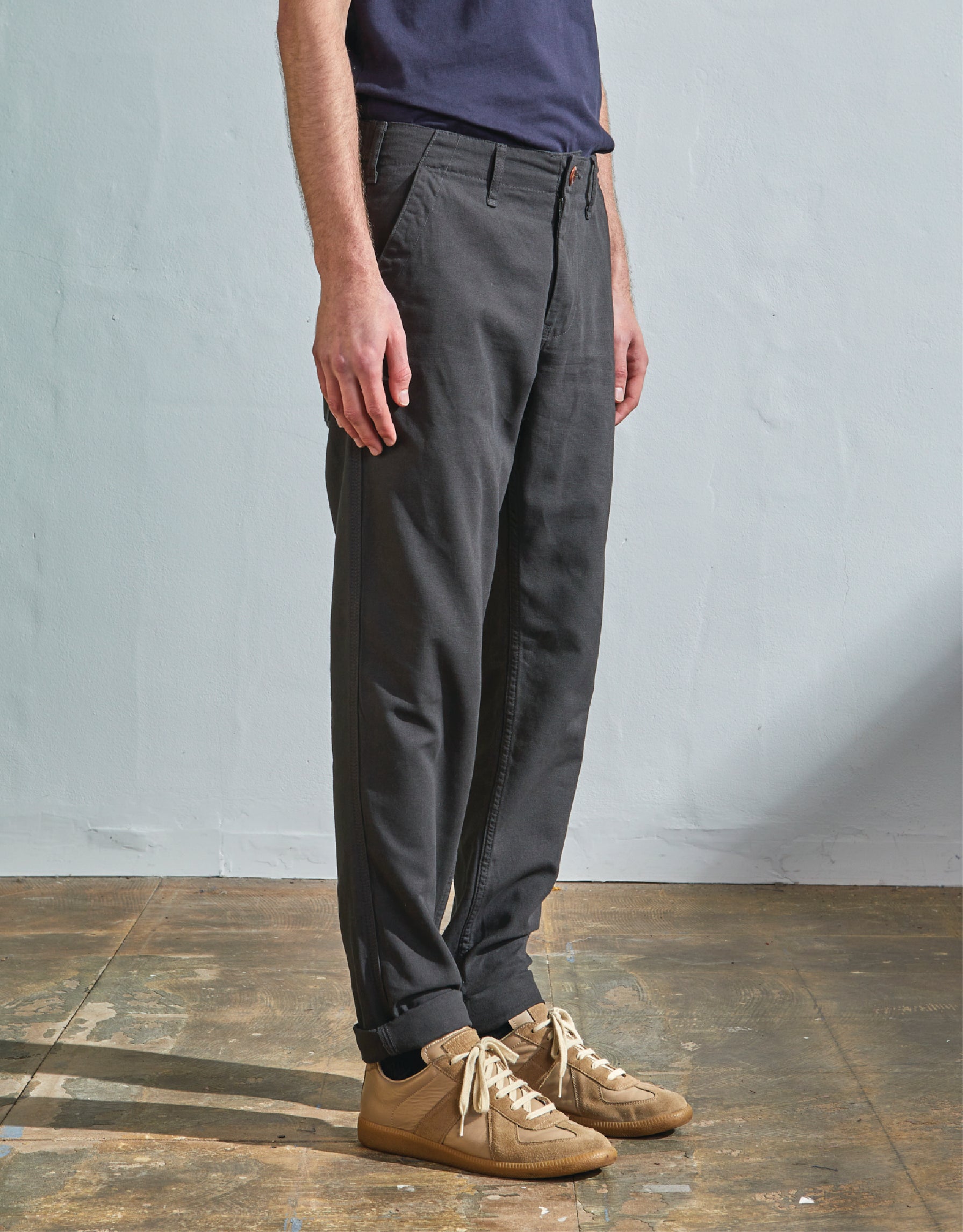 5005-charcoal-pants-model-side.jpg