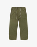 Front flat view of 5020 ripstop utility pants in ivy green. Indicating drawstring, tapered fit on the leg, deep front pockets and reinforced knee patches. 
